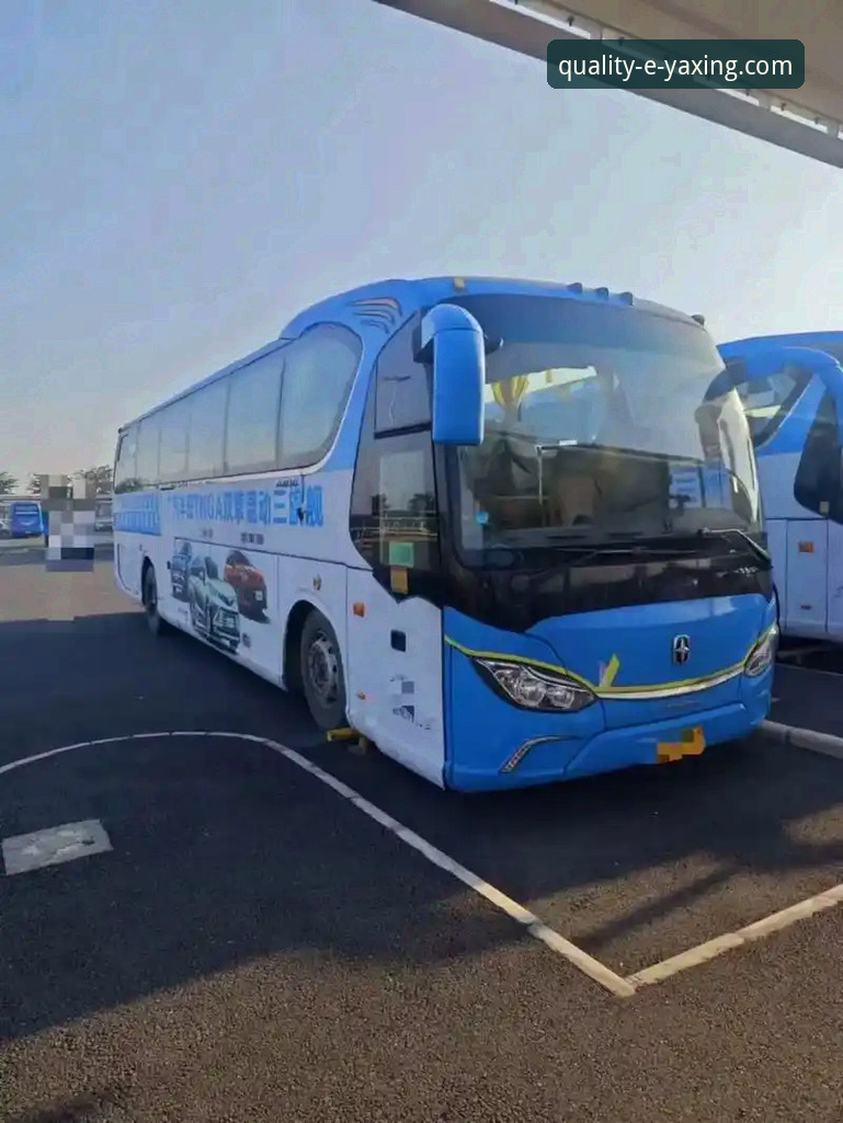 亚星体育平台视角下的亚星客车R7T4车型深度评测：一位老司机的真实体验报告